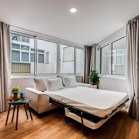 Apartment T1 Novo, A Poucos Passos Da Da Com Ac E Wifi
